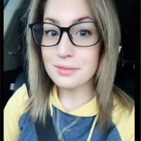 Caitlin Robertson