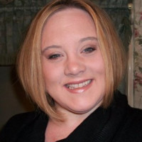 Elisa Arnold