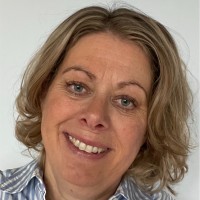 Dr. Iris Gerstenberger