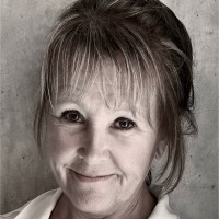 Kristin Hall Romitti