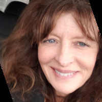 Lisa Farbo