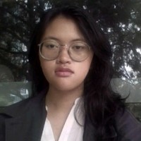 Izza Adinindya