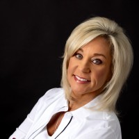 Dee Dee Martin