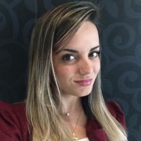Caroline Bezerra
