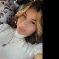 Genesis Velez Sanchez