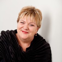 Elizabeth Walsh