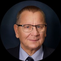 Piotr Ginter Emba