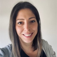 Claudia H.