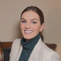 Julia Finn