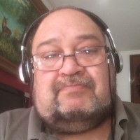 Elmer E Perez