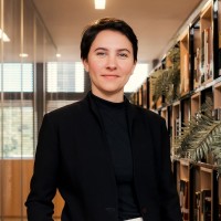 Paula Cambraia De Paiva