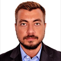 Kamil Emre Dinc, Msie