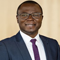 Peter Tah, Ma, Cm