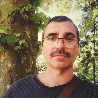 Владислав Ковалев