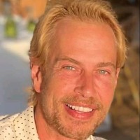 Lloyd Marcom