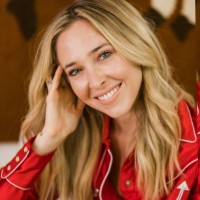 Sara Dinkin