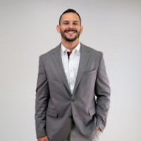 Steven Triana
