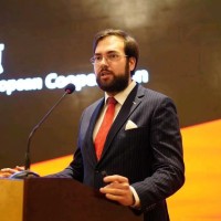 Dušan D. Nešić (he/him)