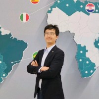 Bruce Li