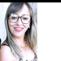 Cássia Resende Viana