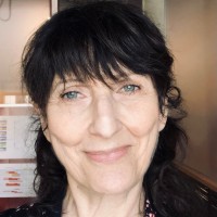Suzanne Roy
