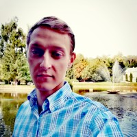 Руслан Костенко