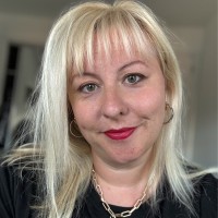 Fiona Henderson
