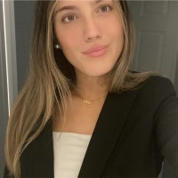 Anna Valenzuela