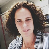 Farah Van Den Bruel