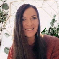 Stephanie Kron