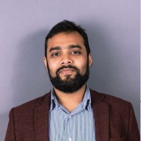 Ali B.