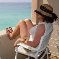 Suzanne Pires