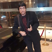 Robert Marbun