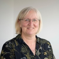 Lesley Rushton