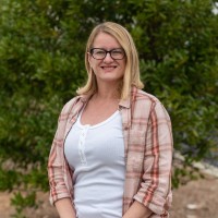 Laura Isaacs, Pmp