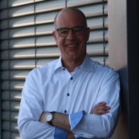 Prof. Dr. Wolfram Heger