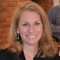 Nancy Bauer