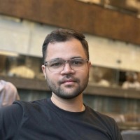 Niraj Zade