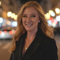 Lauren Elwell, Mhrm