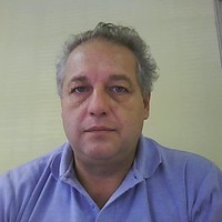 Roberto L.