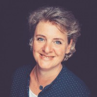 Yvonne Bobsien