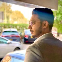 Basil Ali