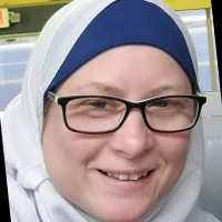 Karen Bellware