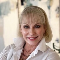 Betsy Craig