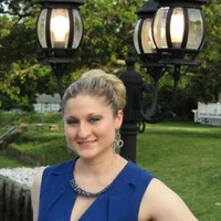 Julia Hogan