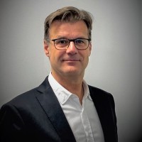 Stephane Lambert