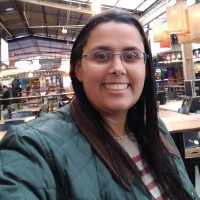 Marcia Carolina Santos
