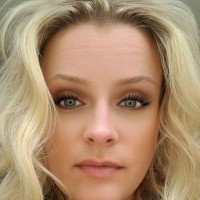 Anna Neustaedter