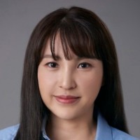 Suzy Cho