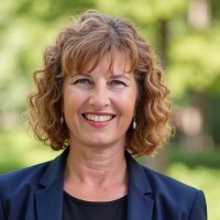 Roberta C. Tabac